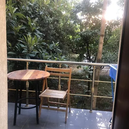 Daire Amli Apartament Tiran